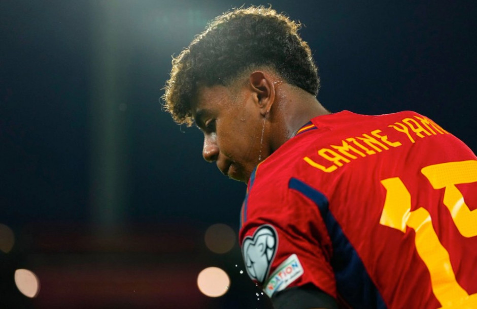 2亿姆巴佩回来了！贝林跌，居莱尔暴涨，德转把这届皇马玩明牌了（2亿先生姆巴佩归来！贝林身价回落、居莱尔飙升，德转这回把皇马底牌全亮了）