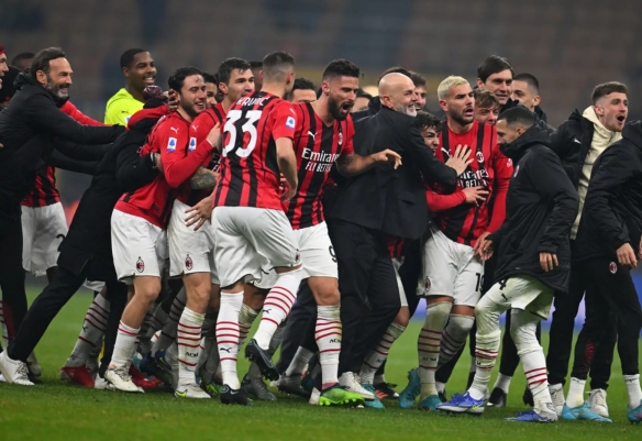 亚泰小将景泊羲完成中超首秀，月初曾说自己的梦想是中超首发（月初立志中超首发，亚泰小将景泊羲已完成中超首秀）