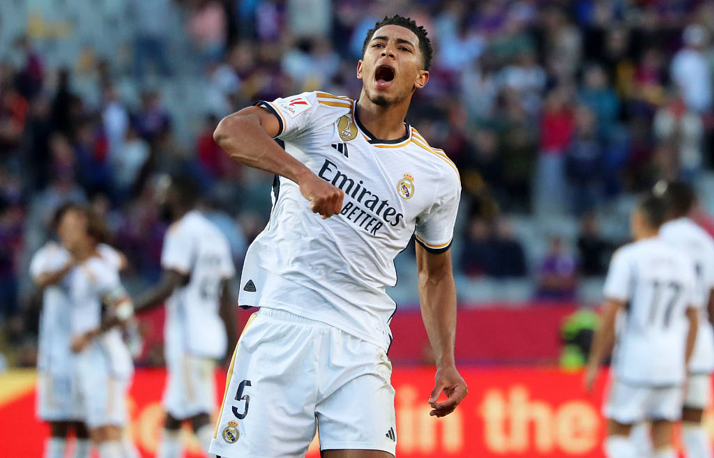 与4结缘，多特5轮欧冠联赛有4轮打入4球，剩下1轮被曼城进4球（多特欧冠5轮皆与数字4相连：4场各进4球，另1场被曼城灌4球）