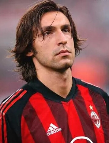 意媒：梅努是那不勒斯中场引援首选，备选方案包括弗拉泰西（意媒：那不勒斯中场补强锁定梅努，弗拉泰西列入备选）