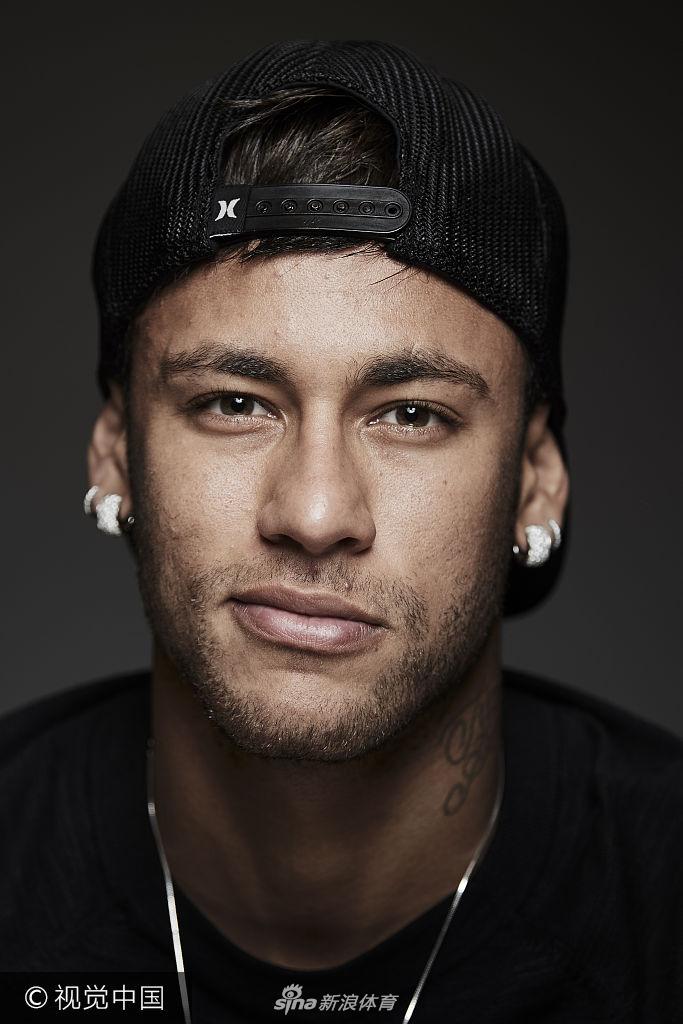 曼奇尼谈带伤比赛：除非把我腿弄断，否则别想让我离场（曼奇尼谈带伤出战：除非打断我的腿，否则我绝不下场）