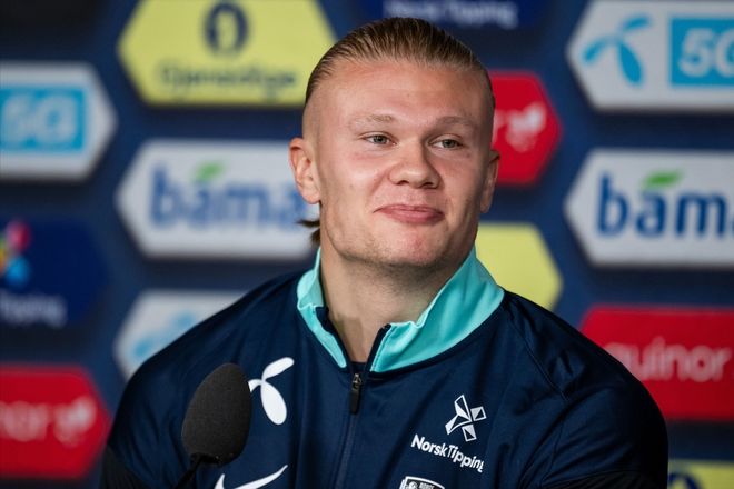 凯恩社媒晒照：祝愿每个人圣诞节快乐🎄（凯恩社媒晒照送祝福：愿大家圣诞快乐🎄）