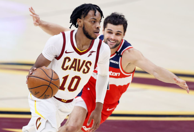 领衔的位置 领衔的位置